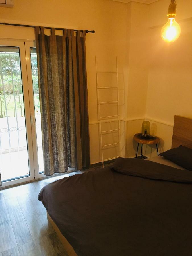 ANASTASIS APARTMENT in Palaio Faliro Atenas Exterior foto